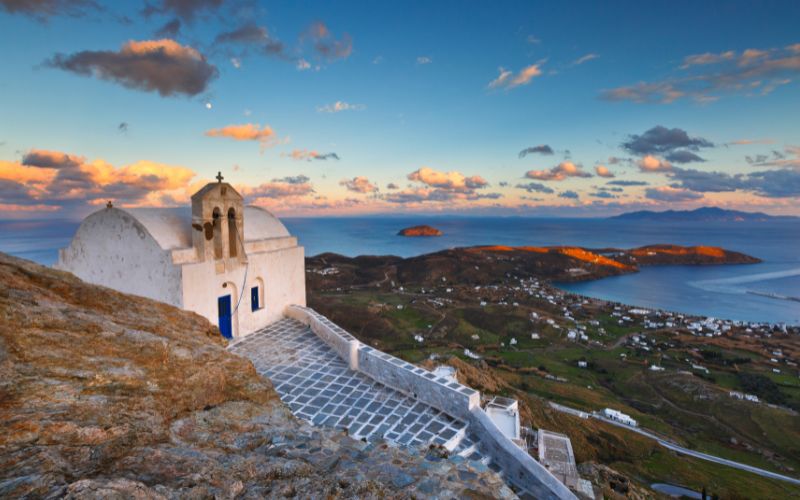 Exploring sifnos Island